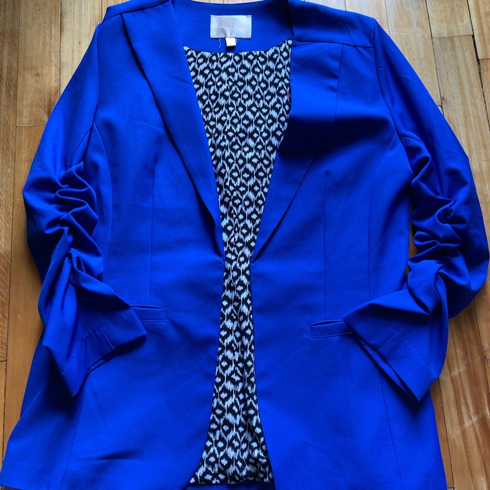 Skies Are Blue Blazer